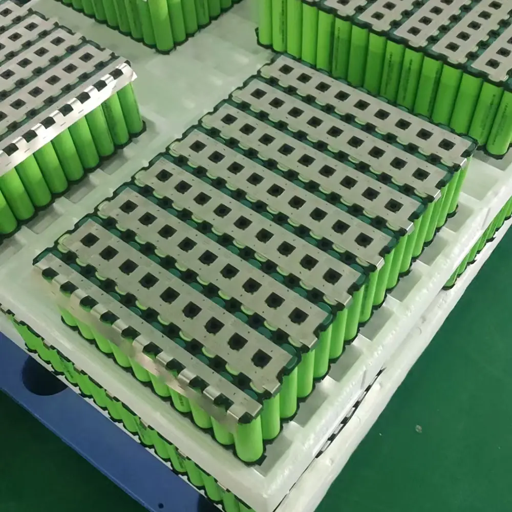 LiFePO4 3.2v 32140 Battery Cell.jpg